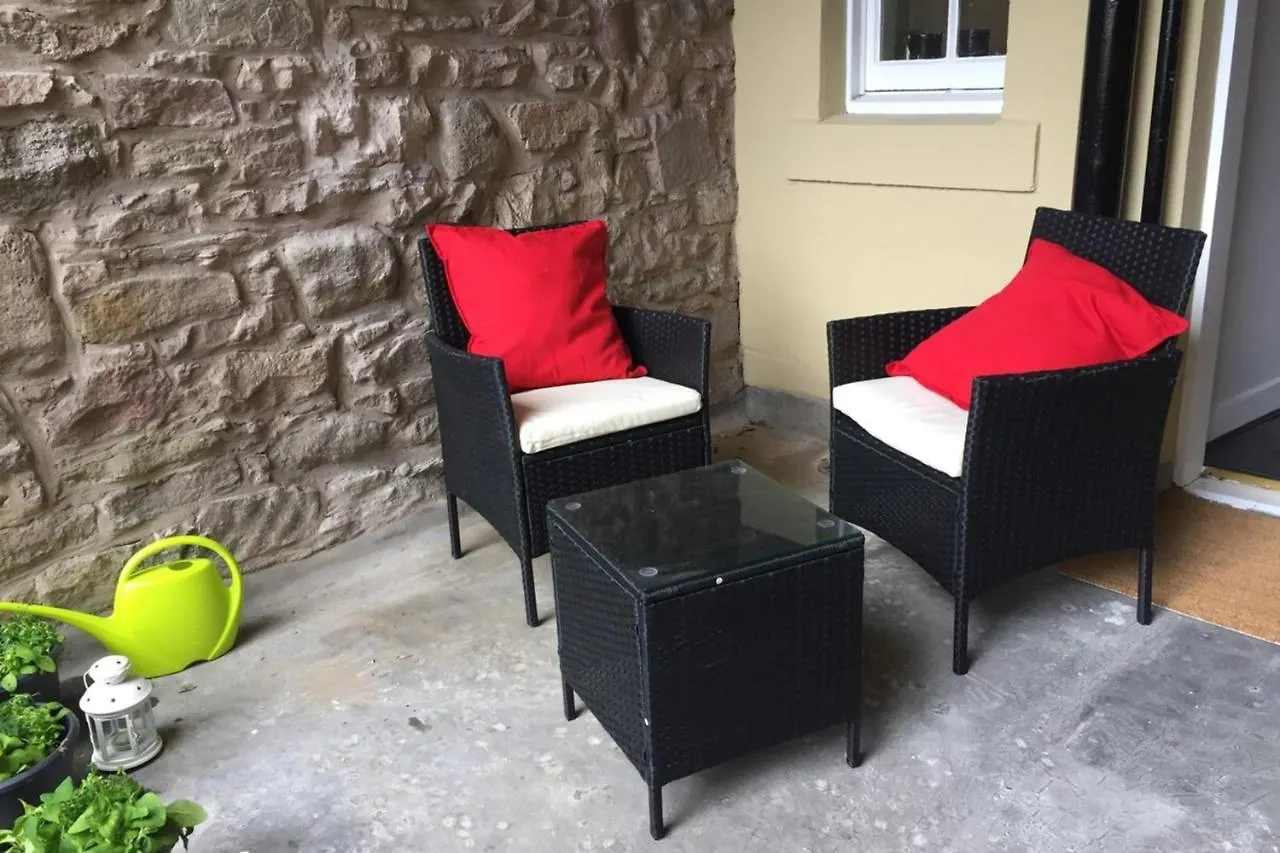 Stylish Royal Mile Apartment With Balcony Edinburgh 0*,  United Kingdom